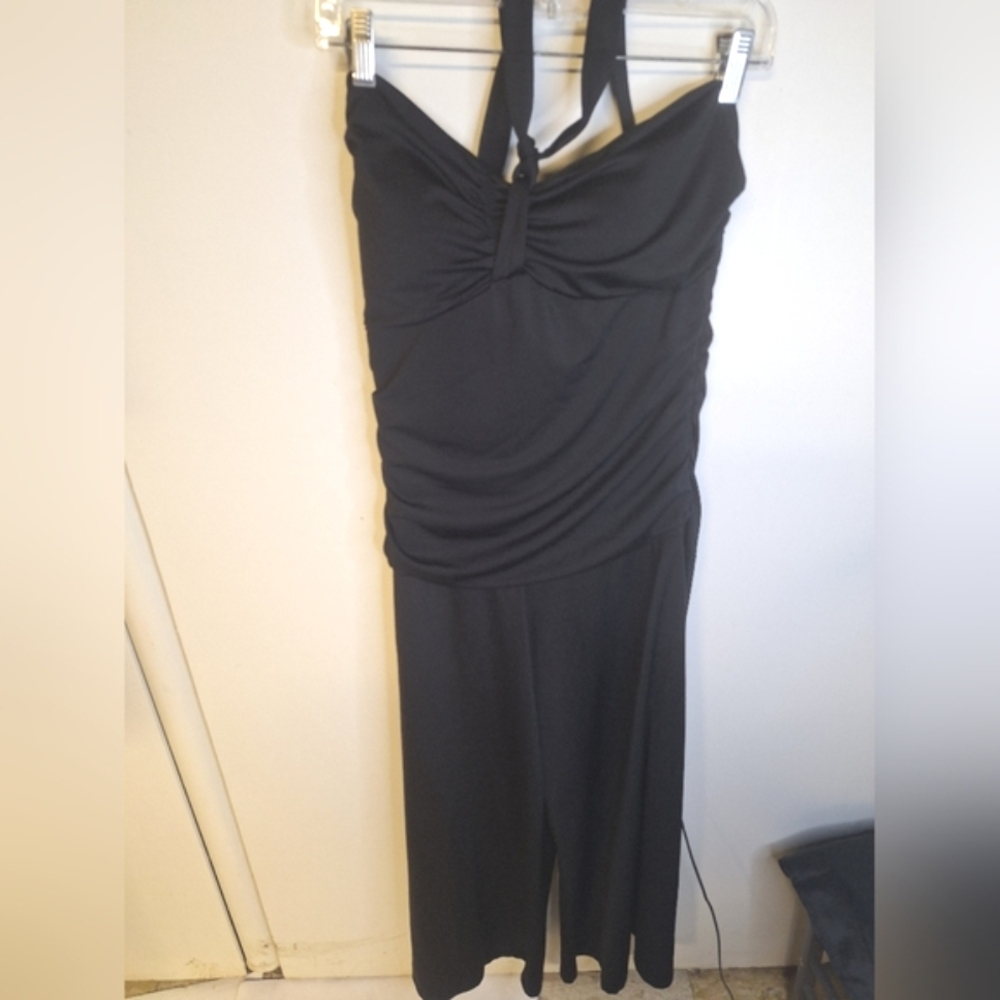Elegant Cropped Black Jumpsuit, Whats Hot, Size XL